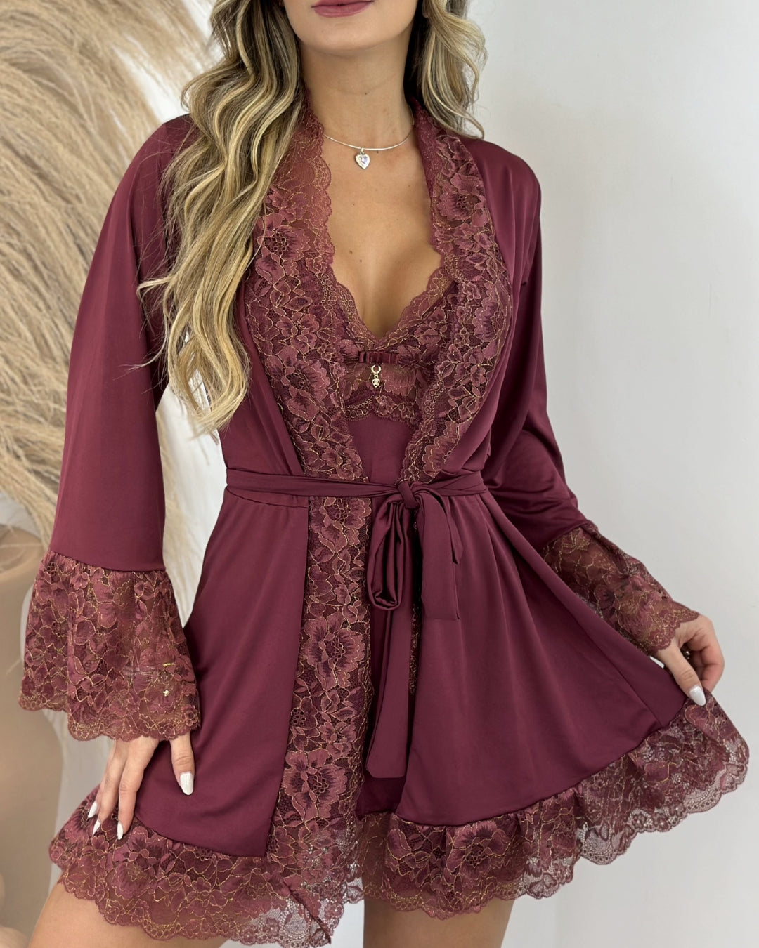 #LuxuryNightwear
#SilkNightwear
#NightwearSet
#RobeAndNightgown
#ElegantLoungewear
#nightwear
#sleepwear
#loungewear
#nightgown
#lingerie
#ladurrie
#ladurriemodaintima
#ladurrieéconfiavel?