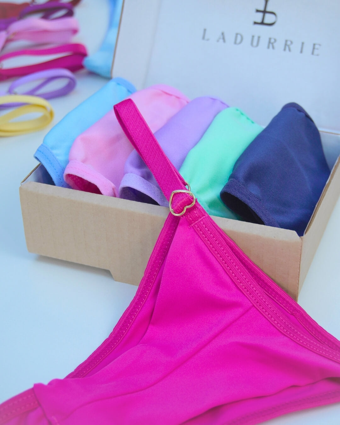 #WomensUnderwear
#panties
#LuxuryLingerie
#SilkPanties
#CottonPanties
#MicrofiberPanties
#BestPantiesEver
#MostComfortablePanties
#LuxuryUnderwear
#FeminineIntimates
#UnderwearBoutique
#ladurrie
#ladurriemodaintima
#ladurrieéconfiavel?