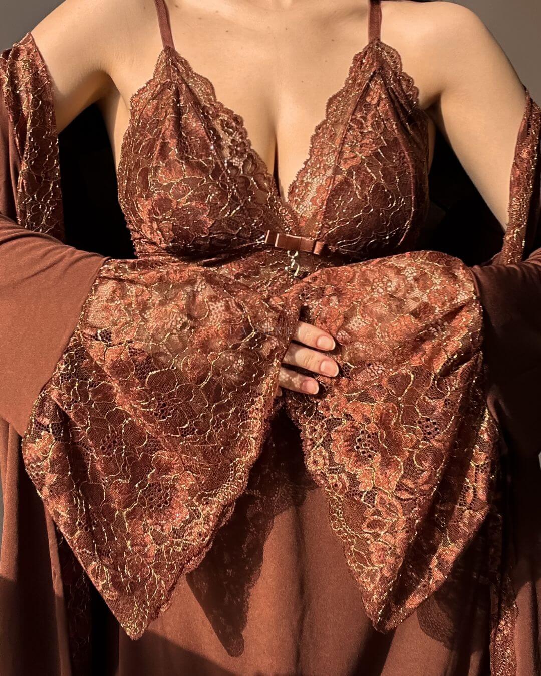 Noix Royale Set – Nightgown + Robe & Panty