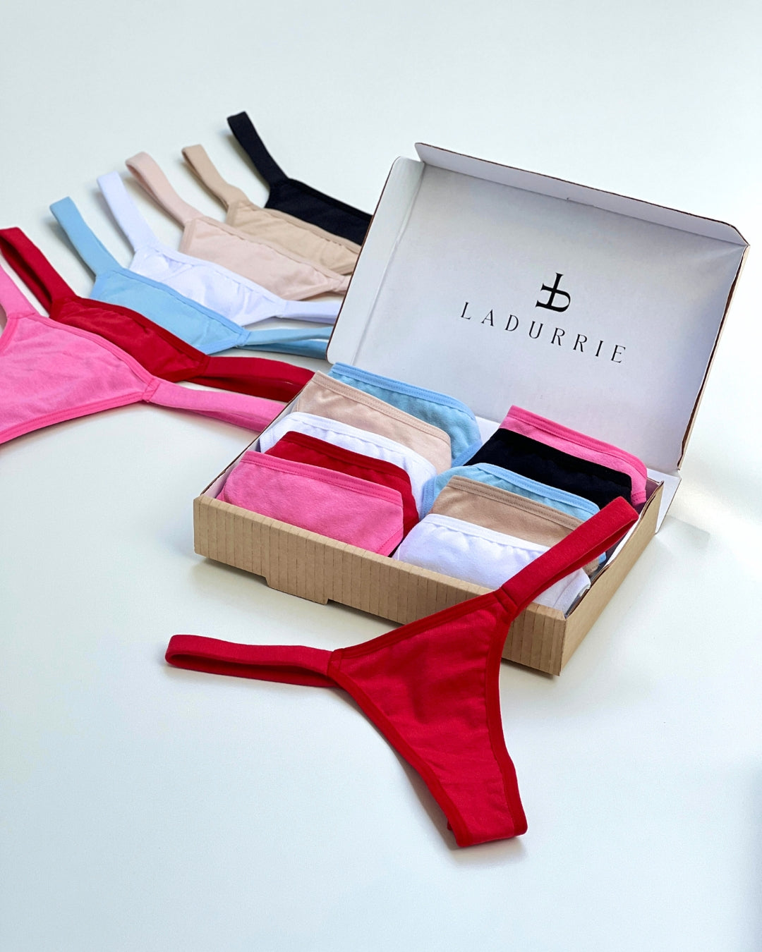 #WomensUnderwear
#panties
#LuxuryLingerie
#SilkPanties
#CottonPanties
#MicrofiberPanties
#BestPantiesEver
#MostComfortablePanties
#LuxuryUnderwear
#FeminineIntimates
#UnderwearBoutique
#ladurrie
#ladurriemodaintima
#ladurrieéconfiavel?