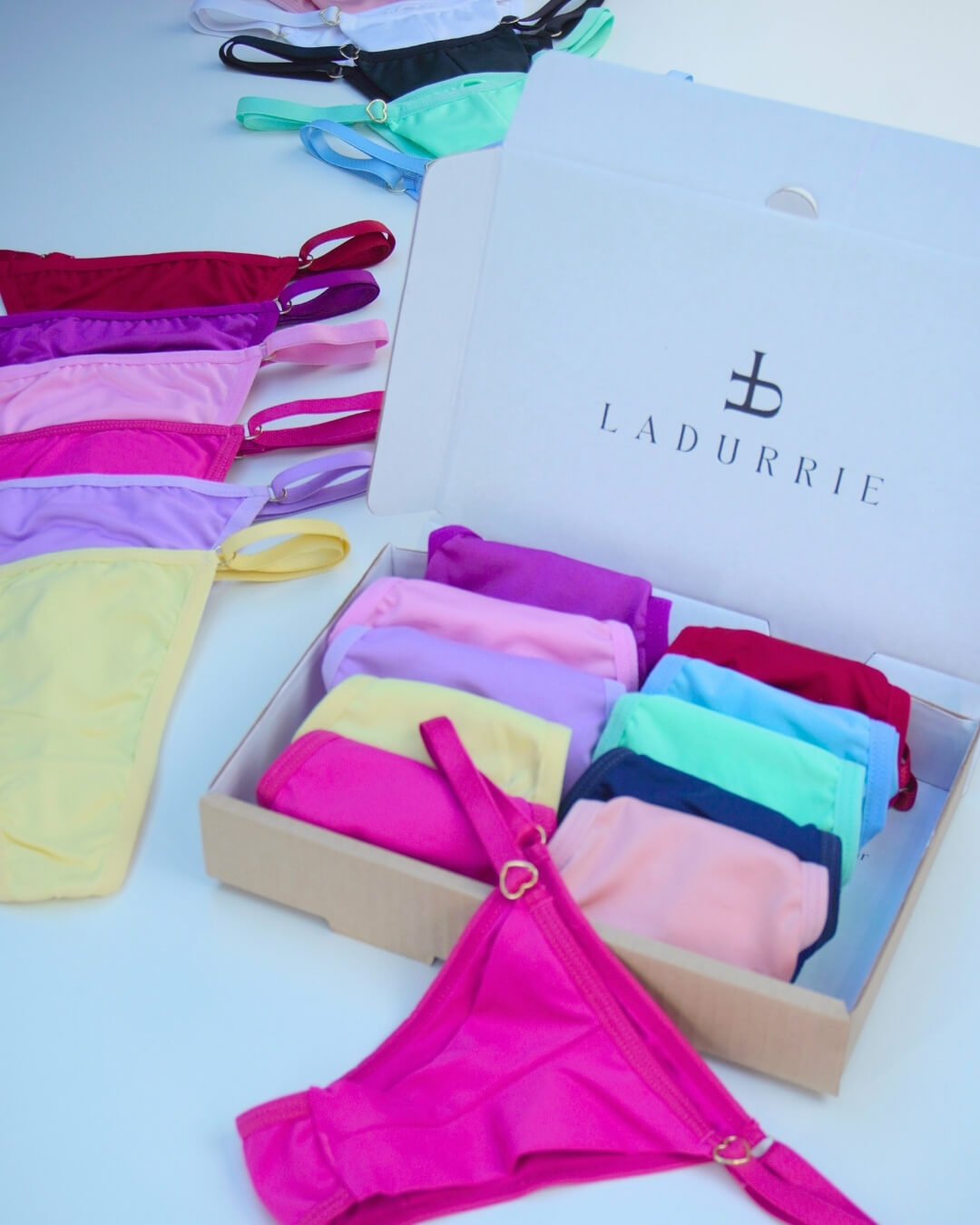 #WomensUnderwear
#panties
#LuxuryLingerie
#SilkPanties
#CottonPanties
#MicrofiberPanties
#BestPantiesEver
#MostComfortablePanties
#LuxuryUnderwear
#FeminineIntimates
#UnderwearBoutique
#ladurrie
#ladurriemodaintima
#ladurrieéconfiavel?