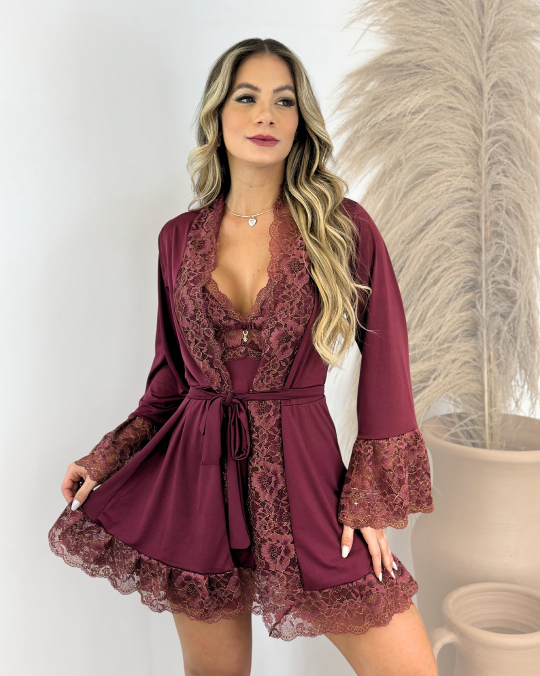 #LuxuryNightwear  
#SilkNightwear  
#NightwearSet  
#RobeAndNightgown  
#ElegantLoungewear  
#nightwear  
#sleepwear  
#loungewear  
#nightgown  
#lingerie
#ladurrie  
#ladurriemodaintima  
#ladurrieéconfiavel?